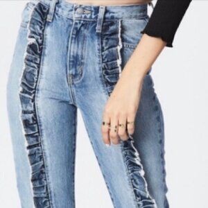 Carmar midrise med wash structured ruffle jeans 25